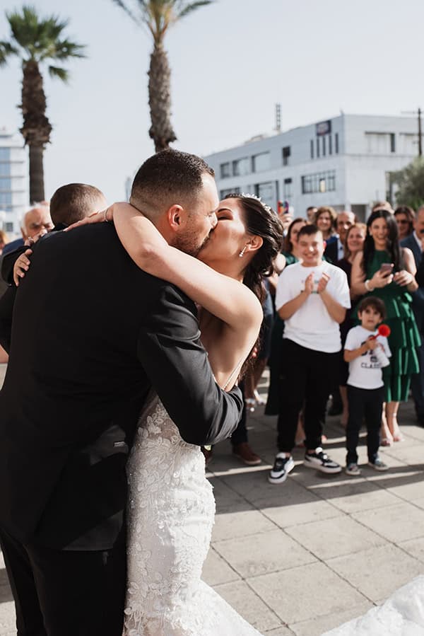 spring-wedding-nicosia-white-florals-romantc-mood_11