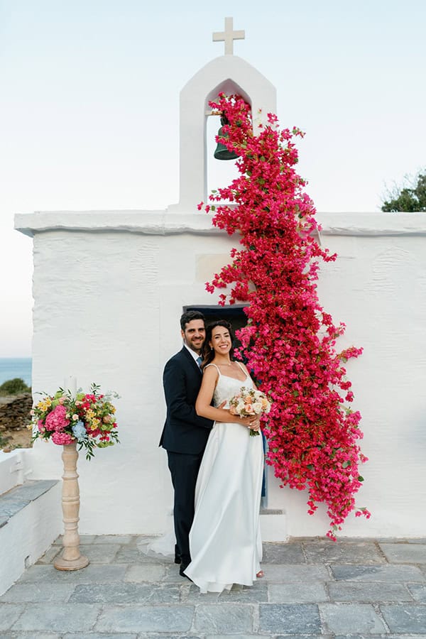 stylish-summer-wedding-andros-bougainvillea_01