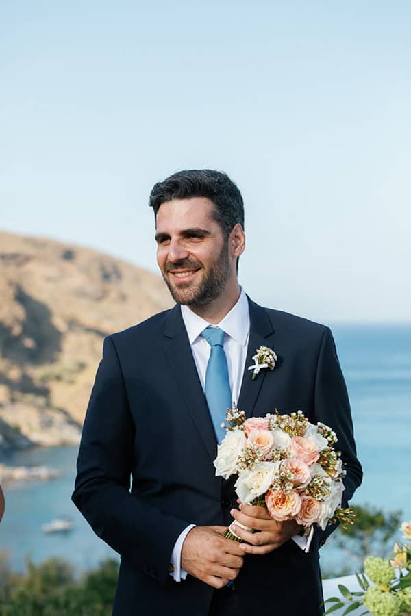 stylish-summer-wedding-andros-bougainvillea_14