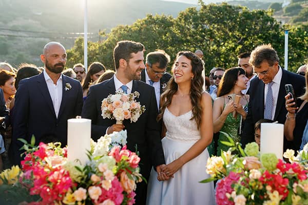 stylish-summer-wedding-andros-bougainvillea_18