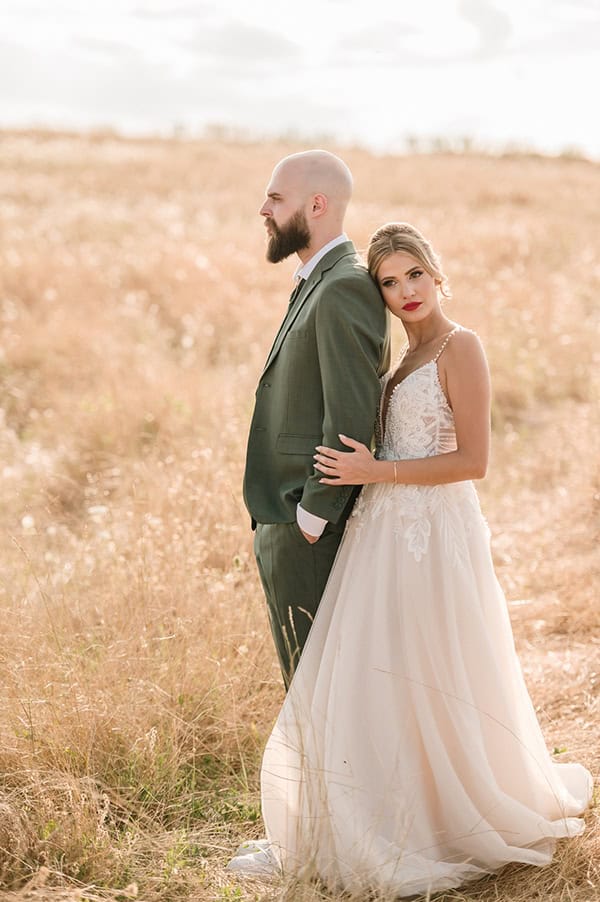 summer-wedding-kastoria-lovely-snapshots_01