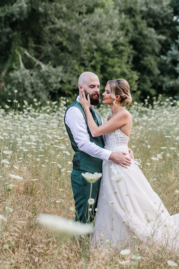 summer-wedding-kastoria-lovely-snapshots_19
