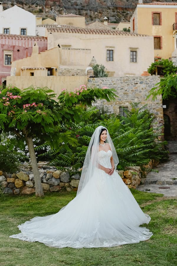 summer-wedding-monemvasia-lovely-details_07