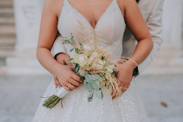 summer-wedding-nea-anchialos-gold-details_01x
