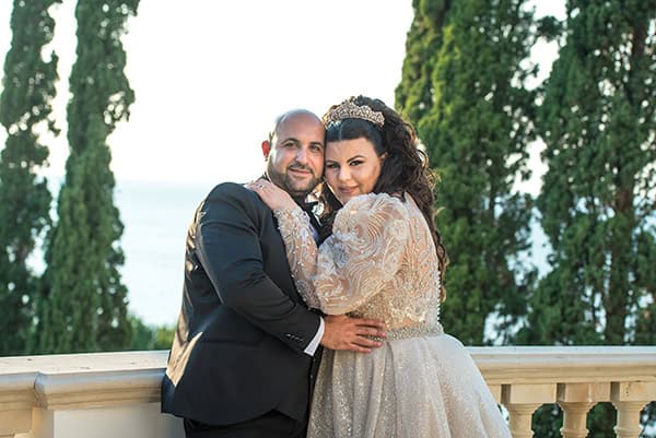 summer-wedding-paphos-fuchsia-hydrangeas_17x