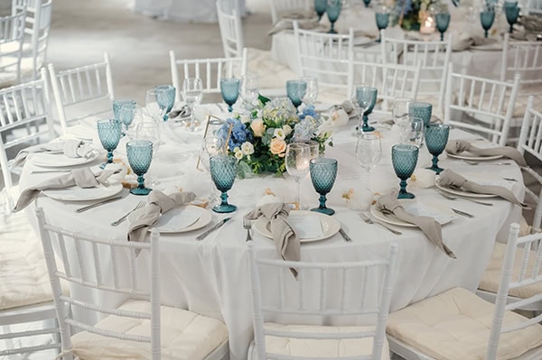 summer-wedding-rhodes-light-blue-delphinium_16