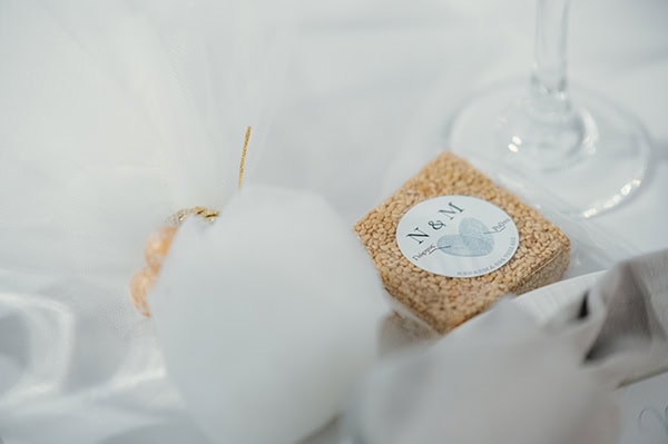 summer-wedding-rhodes-light-blue-delphinium_16x