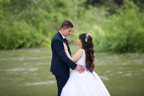 summer-wedding-xanthi-lilac-hues_12