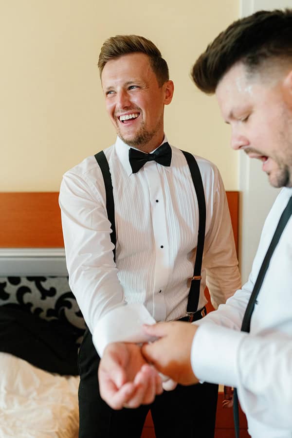 ultra-stylish-wedding-hatzi-mansion-xatzi-all-white-flowers_10