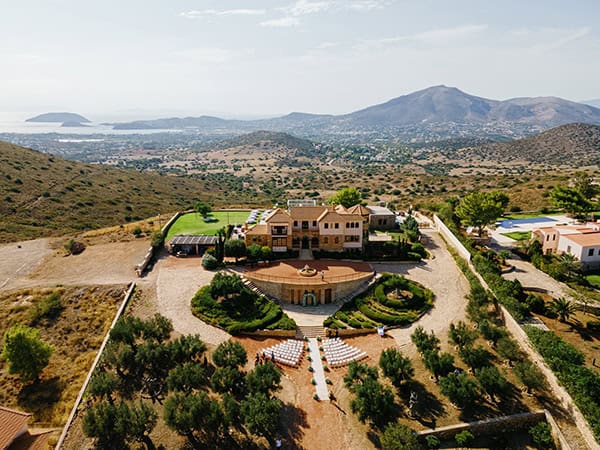 ultra-stylish-wedding-hatzi-mansion-xatzi-all-white-flowers_14