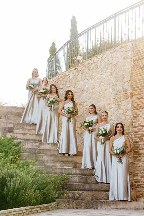 ultra-stylish-wedding-hatzi-mansion-xatzi-all-white-flowers_19