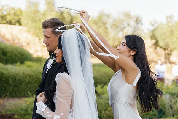 ultra-stylish-wedding-hatzi-mansion-xatzi-all-white-flowers_22