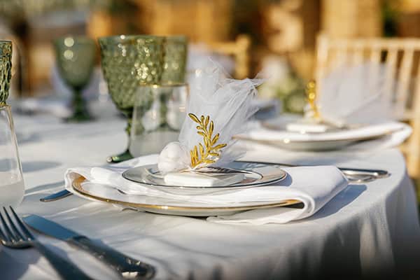 ultra-stylish-wedding-hatzi-mansion-xatzi-all-white-flowers_27