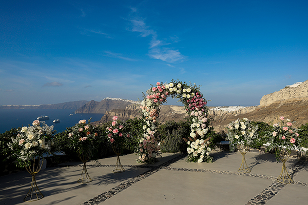 wonderfully-beautiful-styled-shoot-santorini_07