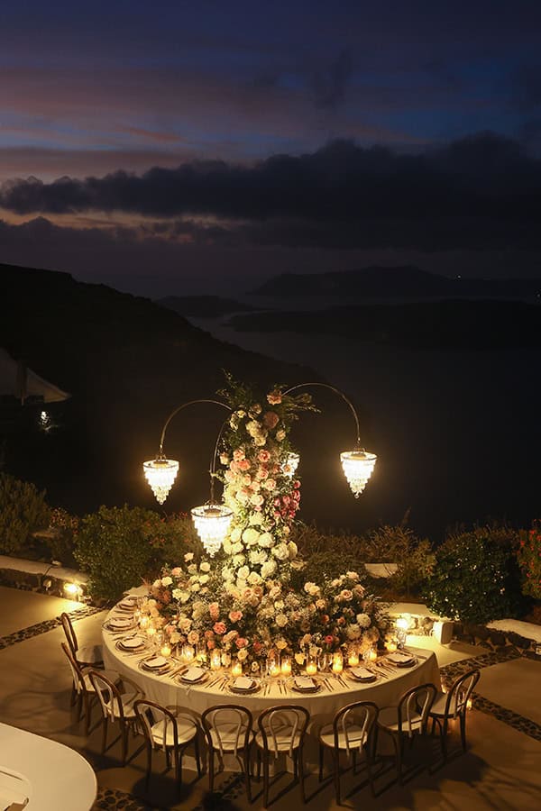 wonderfully-beautiful-styled-shoot-santorini_29