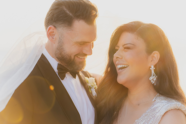 black-tie-summer-wedding-athens-white-flowers_01x