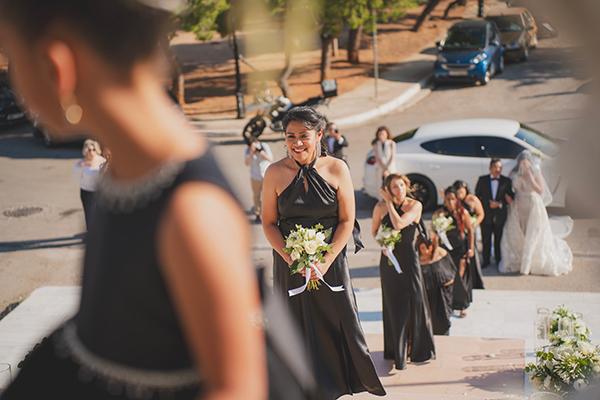 black-tie-summer-wedding-athens-white-flowers_06x