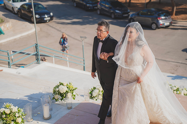 black-tie-summer-wedding-athens-white-flowers_07