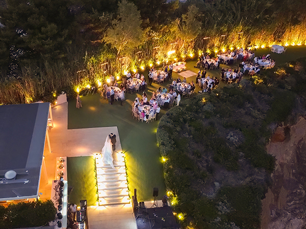 black-tie-summer-wedding-athens-white-flowers_14