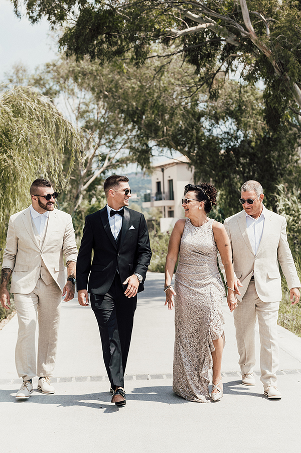 lovely-destination-wedding-pilos-boho_09