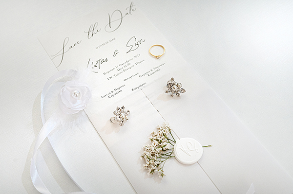 lovely-summer-wedding-poros-white-flowers_05