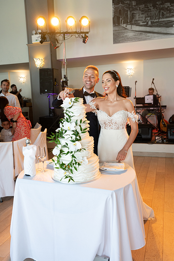 lovely-summer-wedding-poros-white-flowers_21