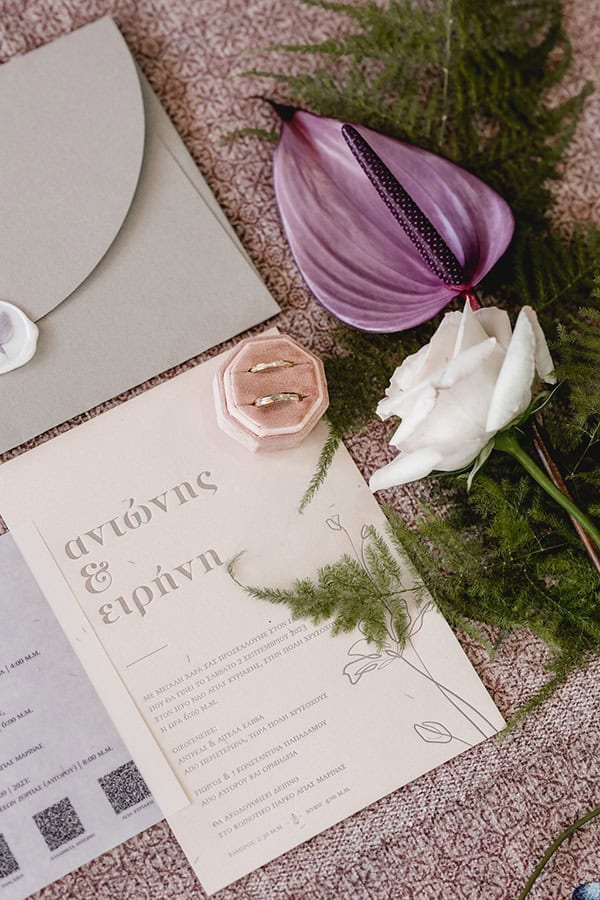 modern-autumn-wedding-tropical-theme_09z