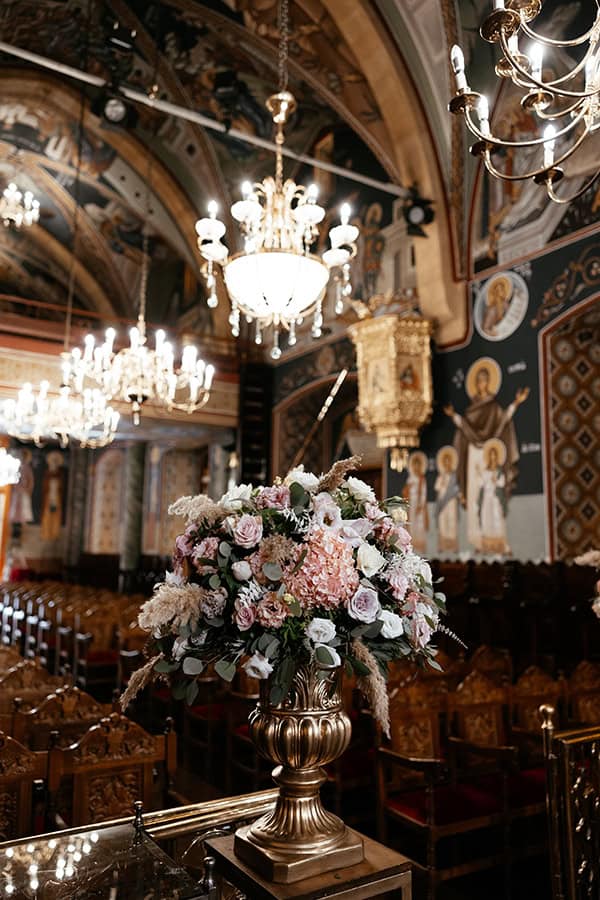 pretty-floral-wedding-nicosia-pale-pink-hues_09