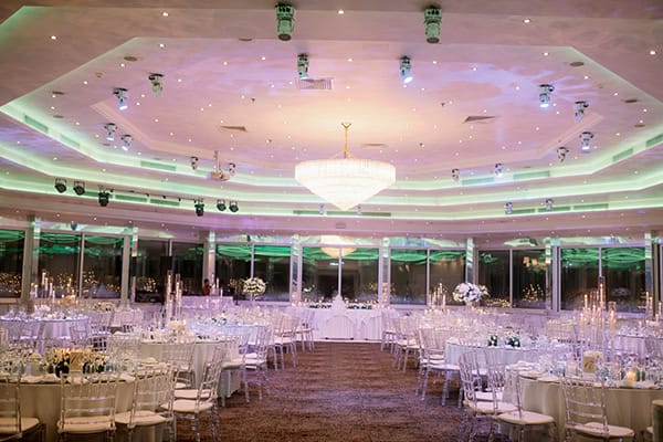romantic-military-wedding-limassol-all-white-flowers_22