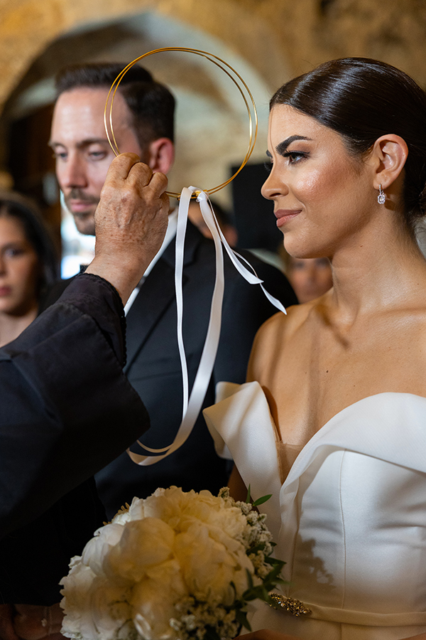 romantic-summer-wedding-menea-orange-roses_11