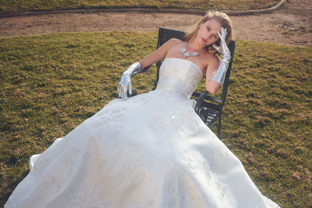 Ultra gorgeous νυφικά απο τη Mary Barola που θα σας εντυπωσιάσουν