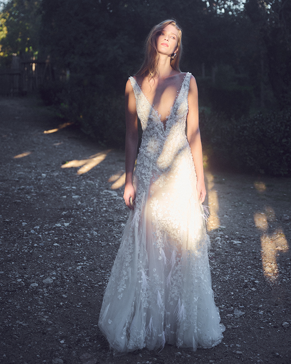 ultra-gorgeous-wedding-gowns-mary-barola_09