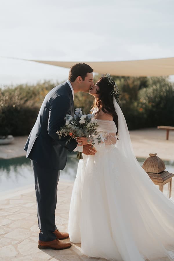 unique-fall-wedding-pylos_03