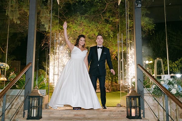 autum-wedding-ktima-kleopatra-white-light-blue-flowers_28