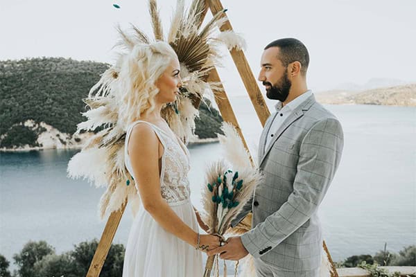 Bohemian styled shoot στη Λευκάδα με turquoise πινελιές