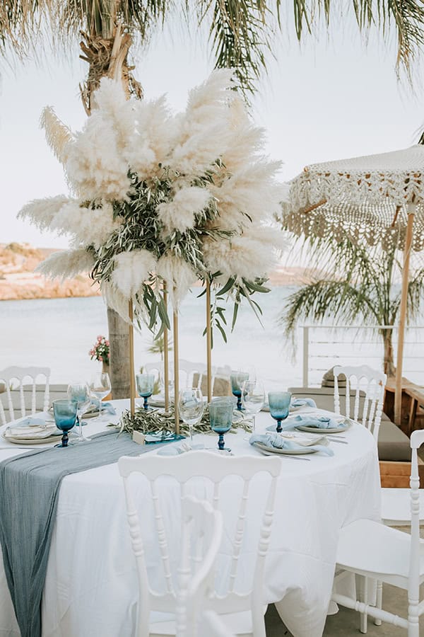 boho-chic-wedding-syros-ivory-pampas-grass_24