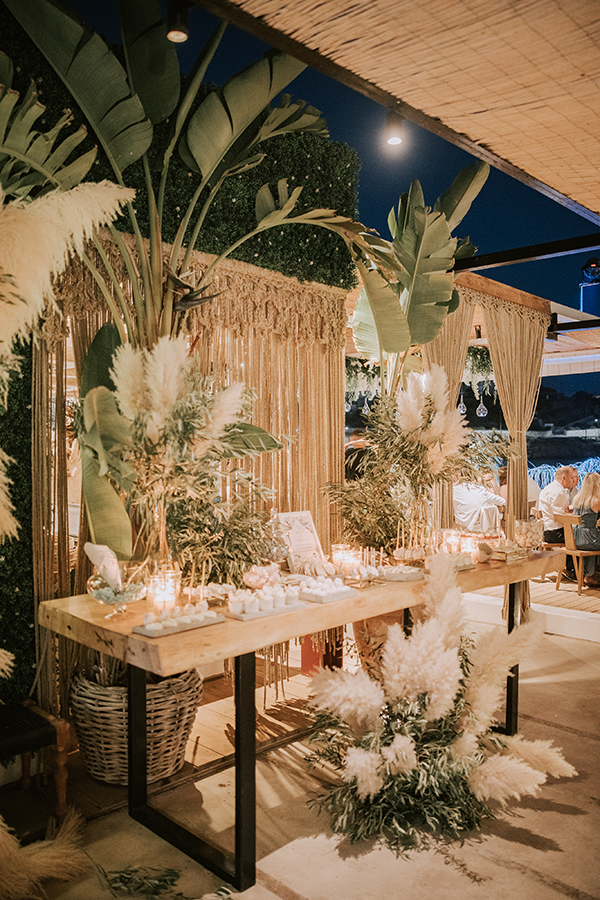 boho-chic-wedding-syros-ivory-pampas-grass_29