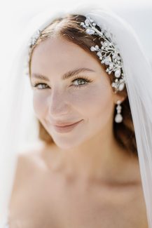 Γήινο νυφικό μακιγιάζ με απαλούς γήινους τόνους