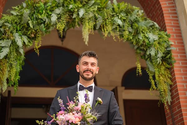 colorful-fall-wedding-nicosia-lush-florals_14