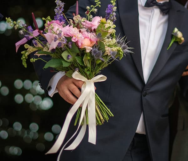 colorful-fall-wedding-nicosia-lush-florals_16