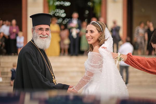 colorful-fall-wedding-nicosia-lush-florals_17