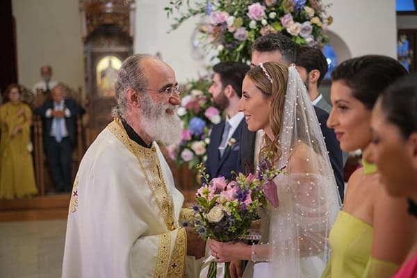 colorful-fall-wedding-nicosia-lush-florals_23