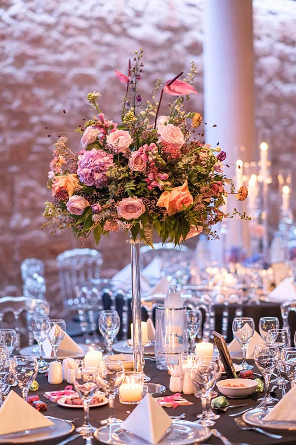 colorful-fall-wedding-nicosia-lush-florals_33