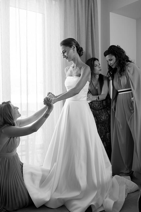 fall-wedding-rhodes-white-flowers_05