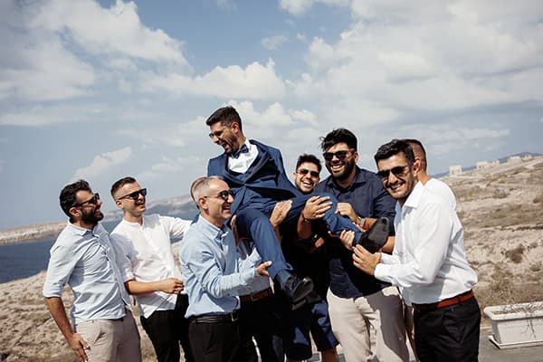 fall-wedding-santorini-blue-colors_12