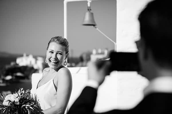 intimate-summer-wedding-hydra-prewedding-photoshoot_08