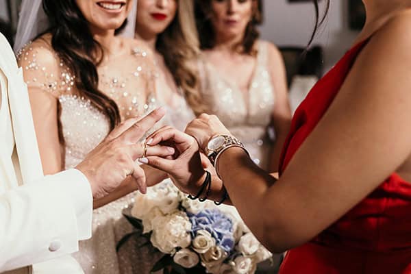 lovely-summer-wedding-evia-baby-blue-hydrangeas_11