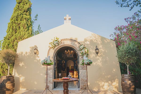 pink-white-summer-wedding-mouseio-oinou_01x