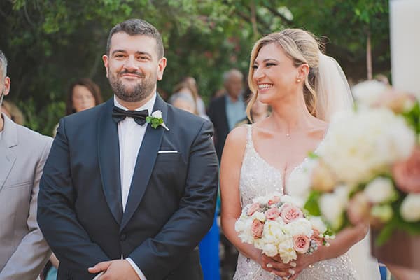 pink-white-summer-wedding-mouseio-oinou_05