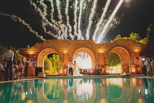 pink-white-summer-wedding-mouseio-oinou_15